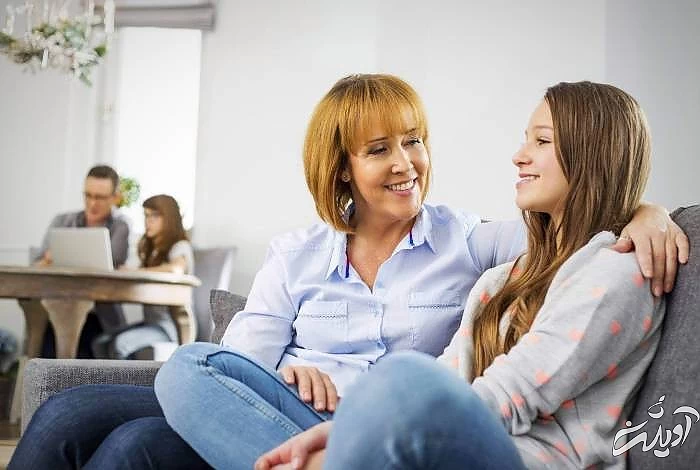 صحبت کردن درباره پرخاشگری هایش با آرامش تنبیه کردن نوجوان